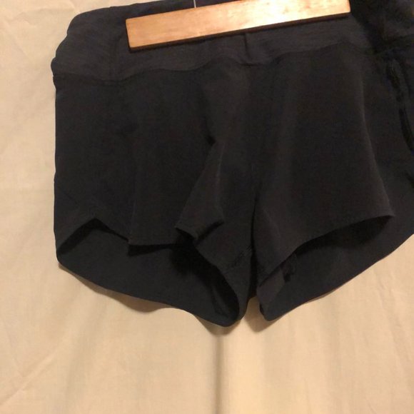 Outdoor Voices The Exercise Tennis  Shorts in Black - Medium - Picture 3 of 9